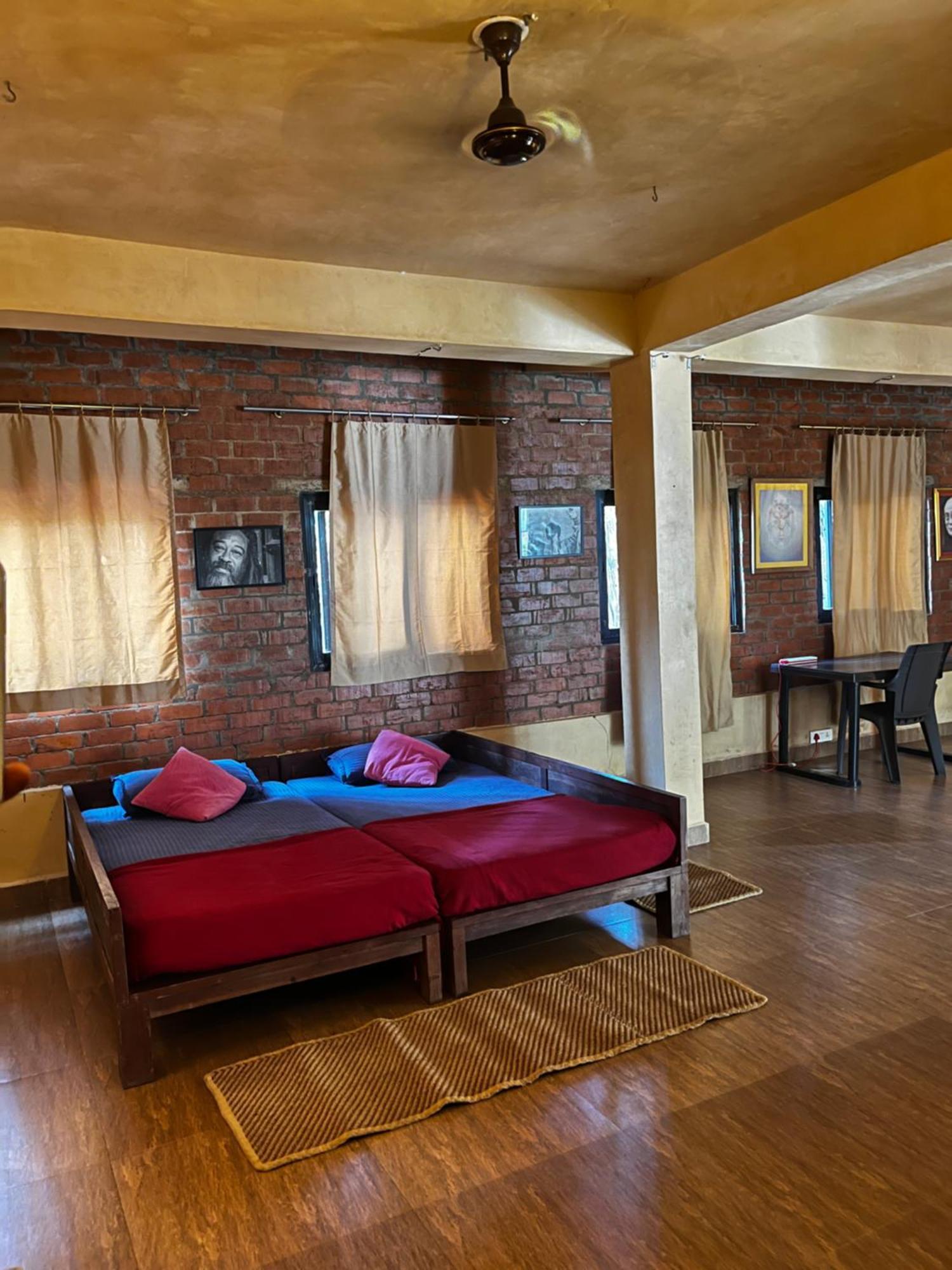 מנדרם Satori Wellness Cottages I Yoga, Sauna, Ice Bath, Holistic Therapies & More מראה חיצוני תמונה