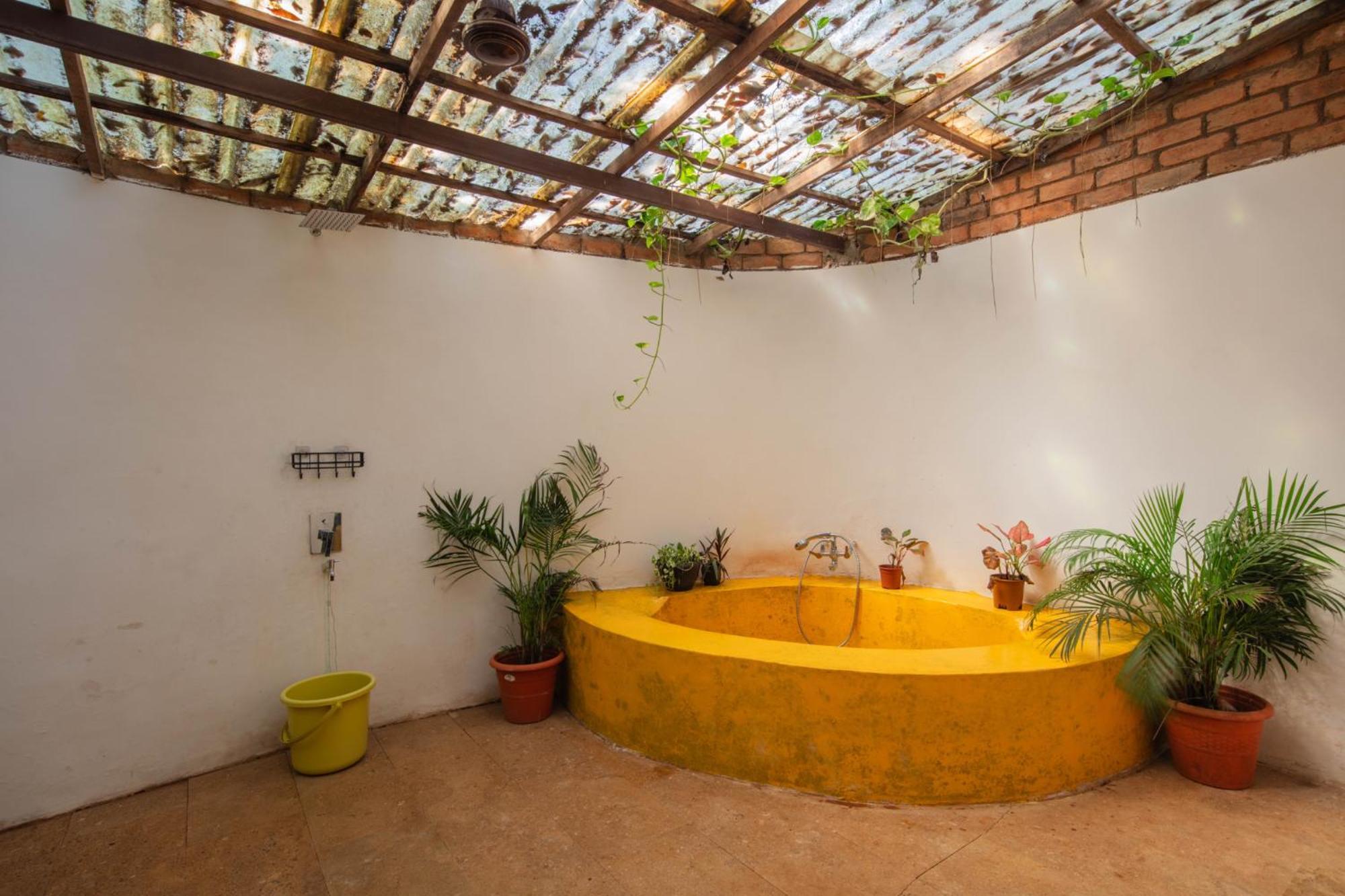 מנדרם Satori Wellness Cottages I Yoga, Sauna, Ice Bath, Holistic Therapies & More מראה חיצוני תמונה